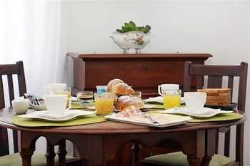 Houspitality Caesar Alojamento de Acomodação e Pequeno-almoço Roma