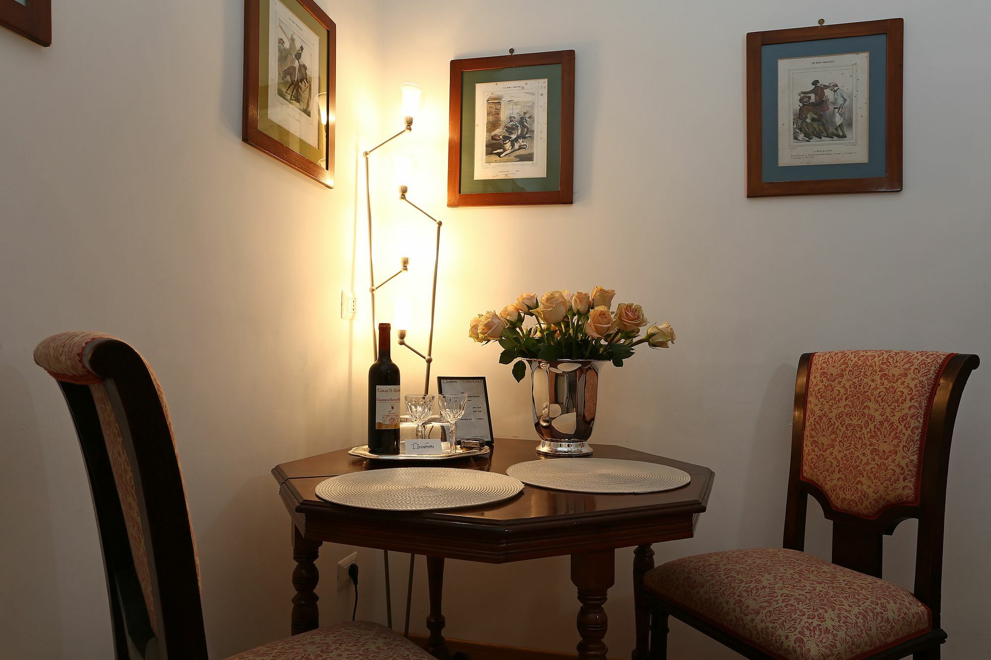 Alojamento de Acomodação e Pequeno-almoço Houspitality Caesar 3*